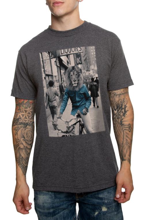 The Brooklyn Lion Tee in Charcoal Heather